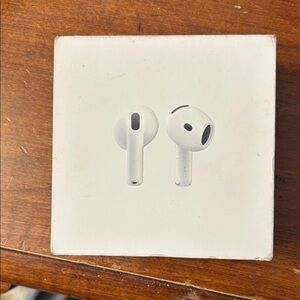 Apple AirPods Wireless Earphones - White. ***EMPTY BOX**